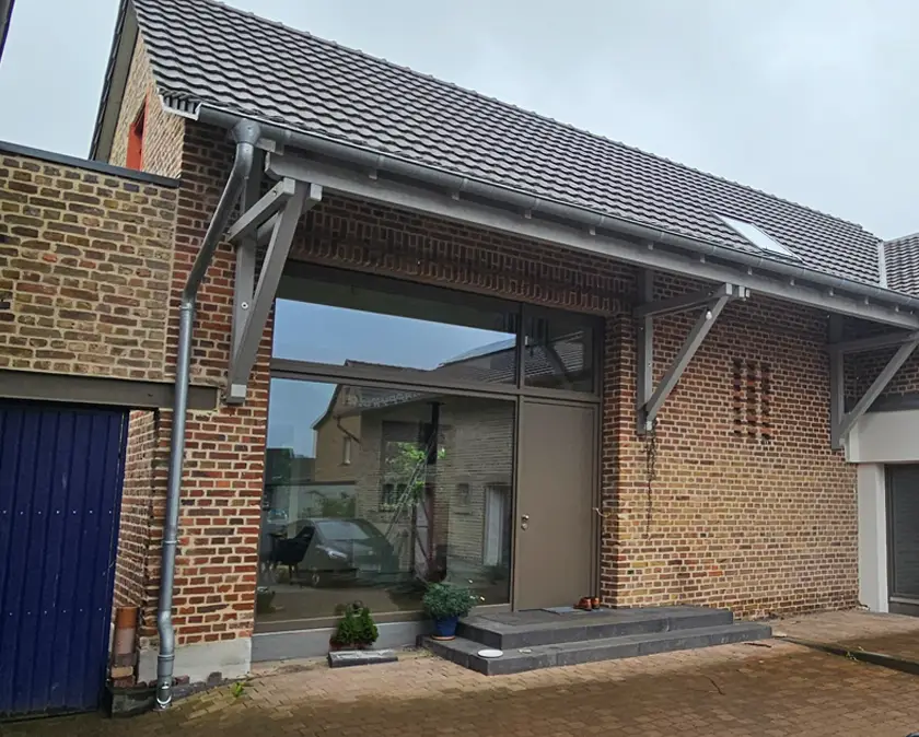 Ausbau einer Massivscheune zum Wohnhaus